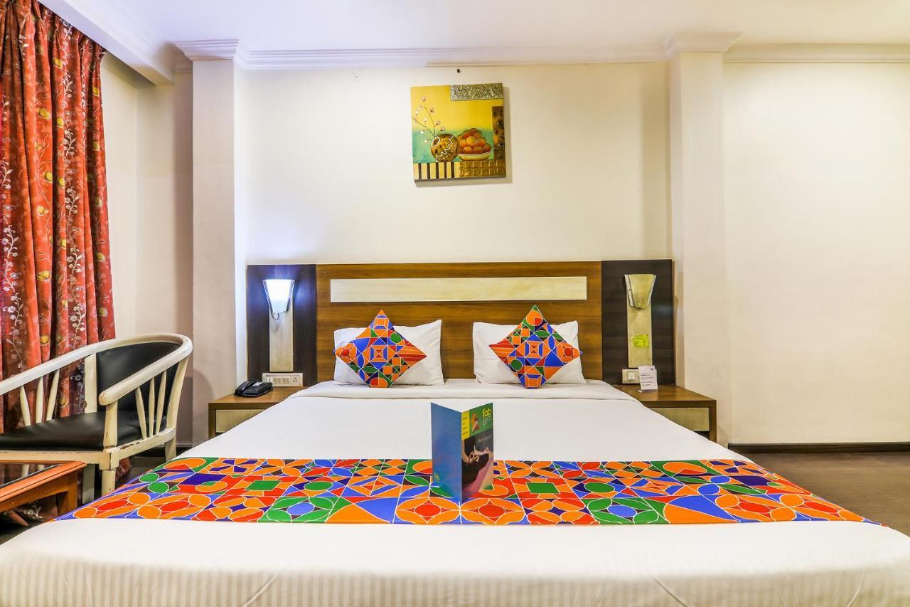 Fabhotel Royal Star Chennai Exterior foto