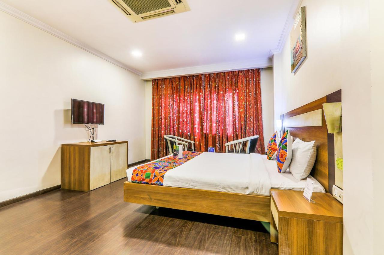 Fabhotel Royal Star Chennai Exterior foto